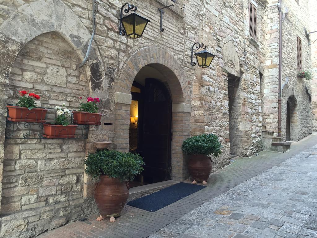 Hotel Pax Assisi Esterno foto