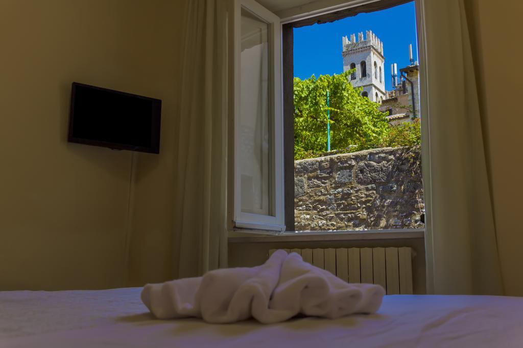 Hotel Pax Assisi Esterno foto